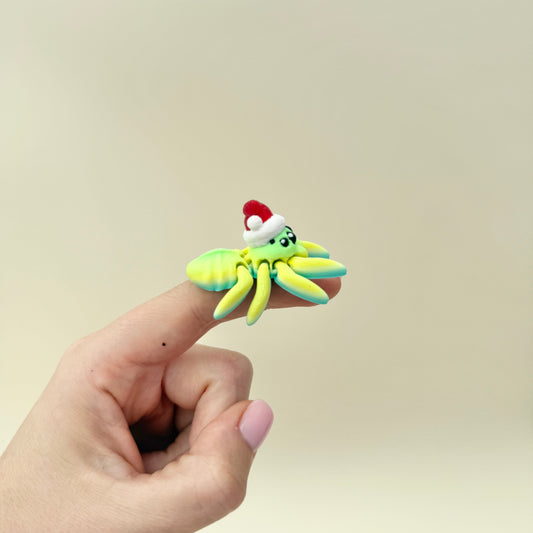 Quiet-moving spider toy for discreet sensory breaks and focus.