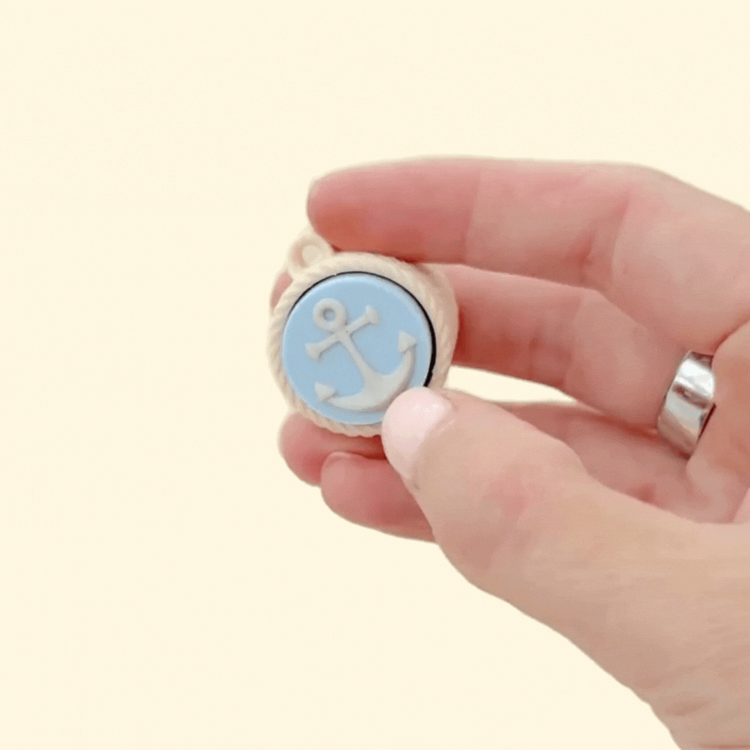 compact handheld clicker designed for tactile tracing and repetitive presses