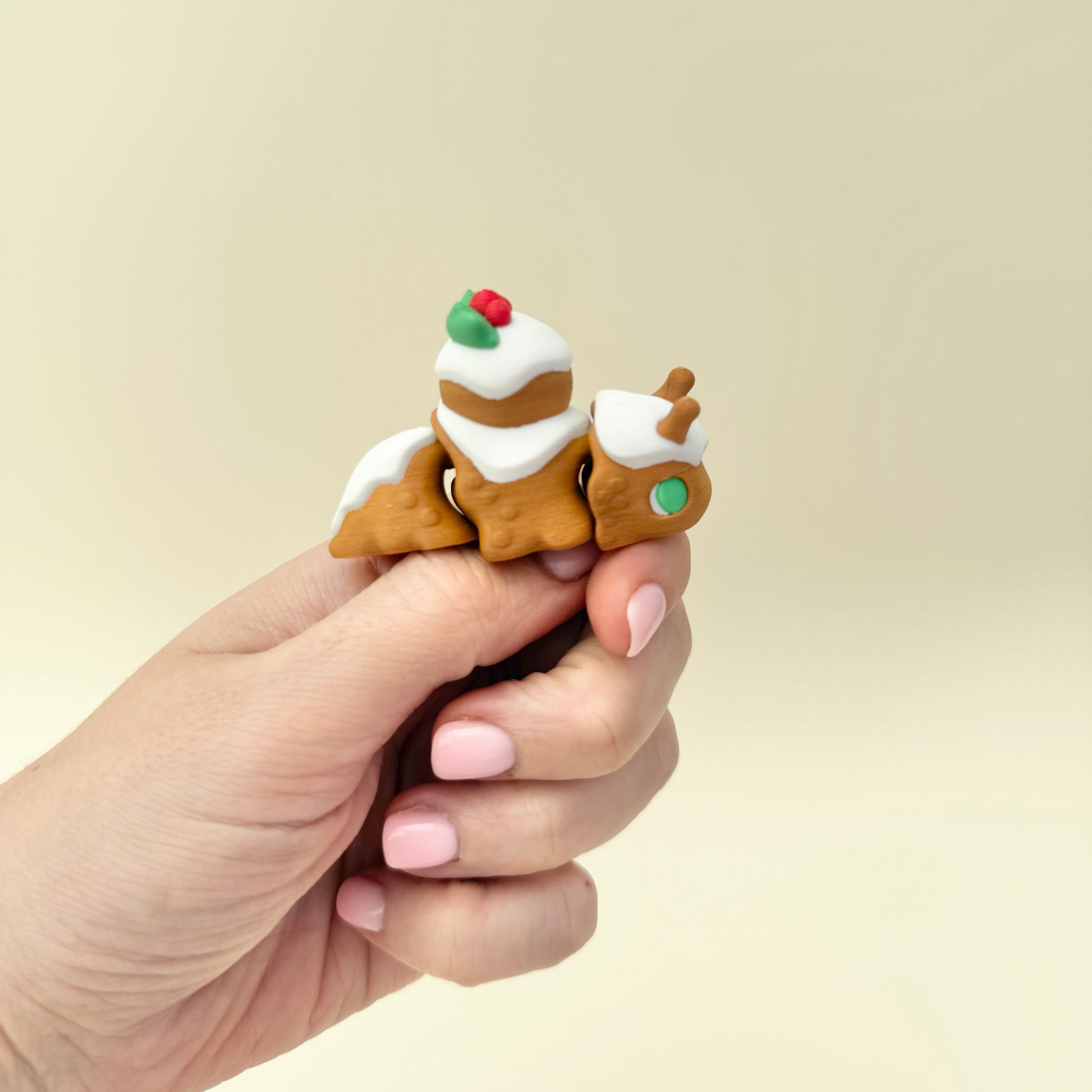 Cute holiday fidget ideal for stocking fillers and Secret Santa.