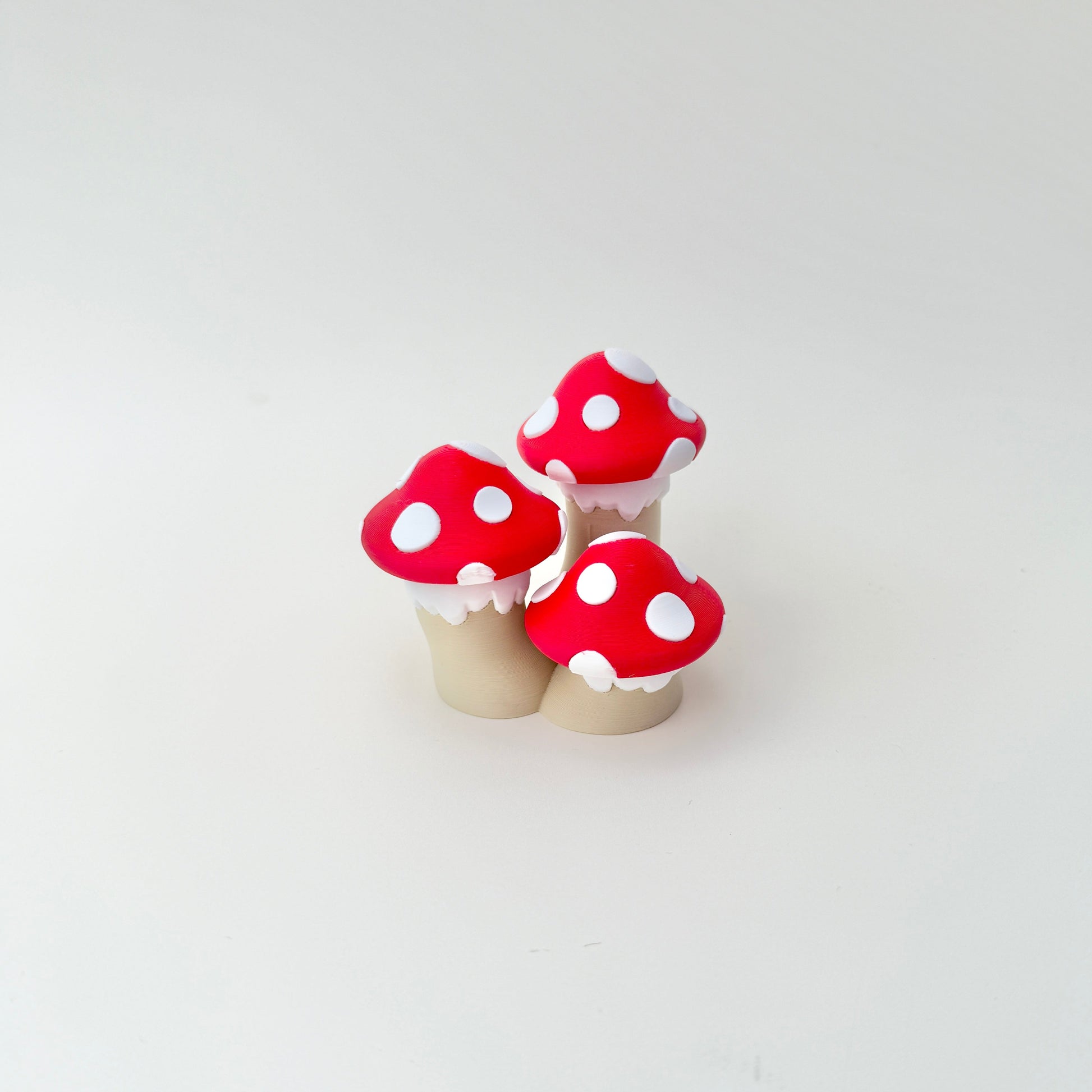 Forest-style clicker that doubles as a cute display piece for desks and shelves.