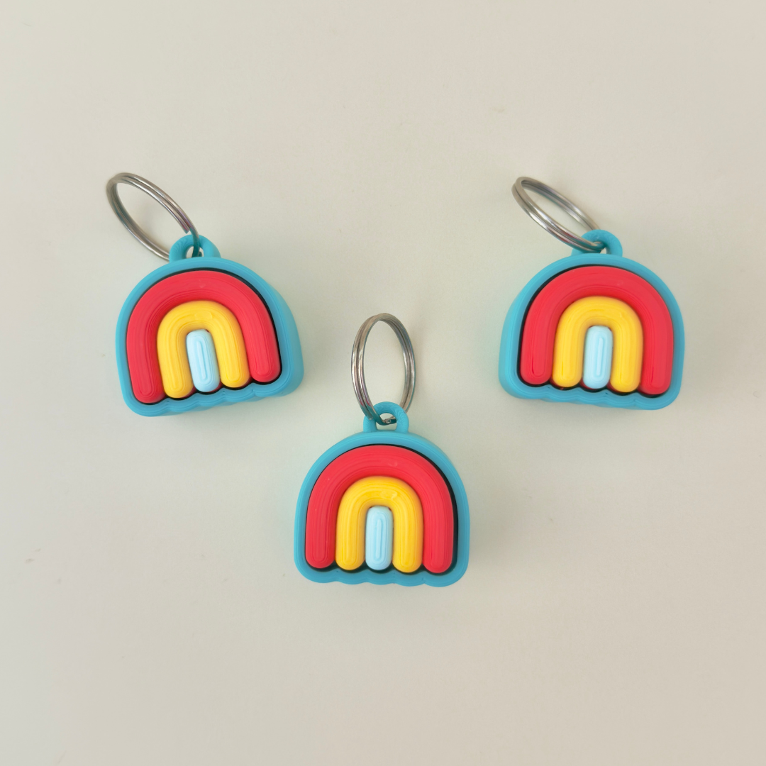 Portable sensory clicker with keyring loop for bags, keys or lanyards.
