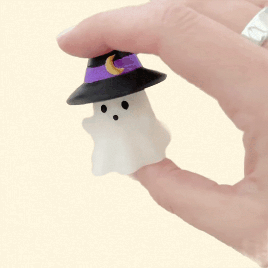 Lightweight frosted ghost that works as a quiet, discreet fidget.
