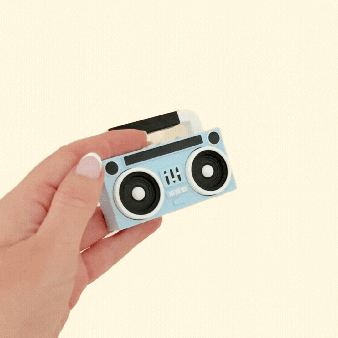 Classic fidget toy with a retro stereo design and double click function.