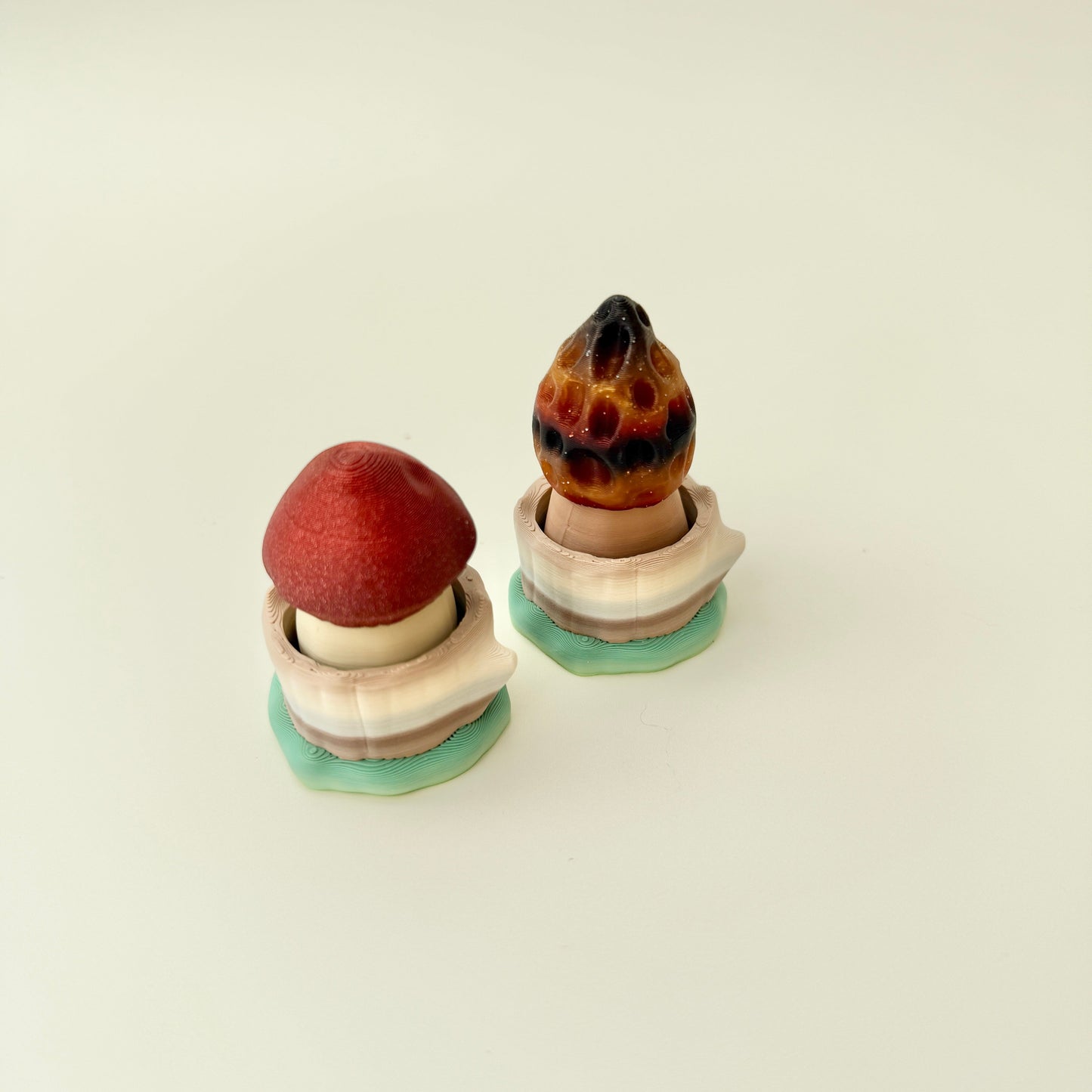 Single-button mushroom clicker available in quiet version.