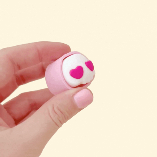 small skull clicker suitable for everyday sensory regulation
