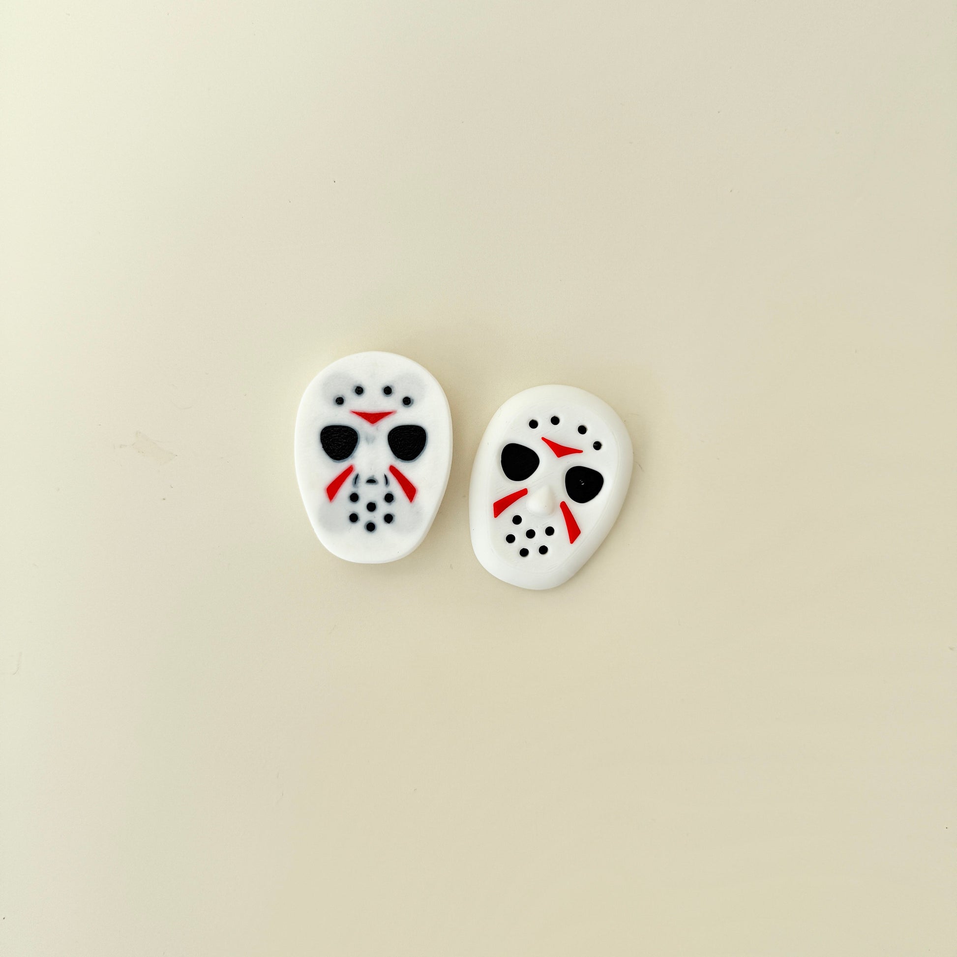 Compact magnet fidget toy designed for quiet tactile play and everyday carry.
